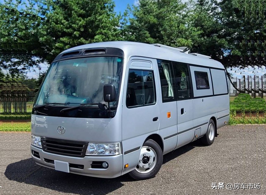 丰田考斯特房车七座2020款多少钱,丰田考斯特柴油房车2019款超豪华