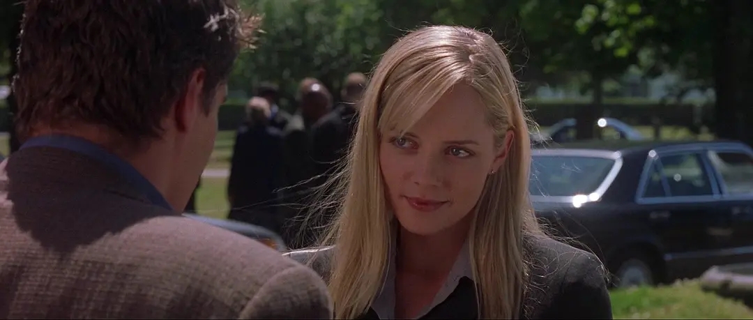 007女版电影,007系列电影里的最漂亮女人