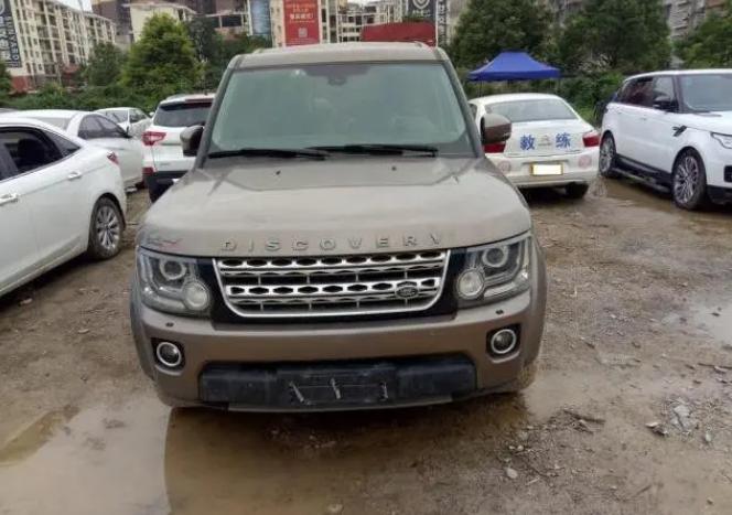 泡水路虎10万一辆，能捡漏吗？内行人：但愿你没选