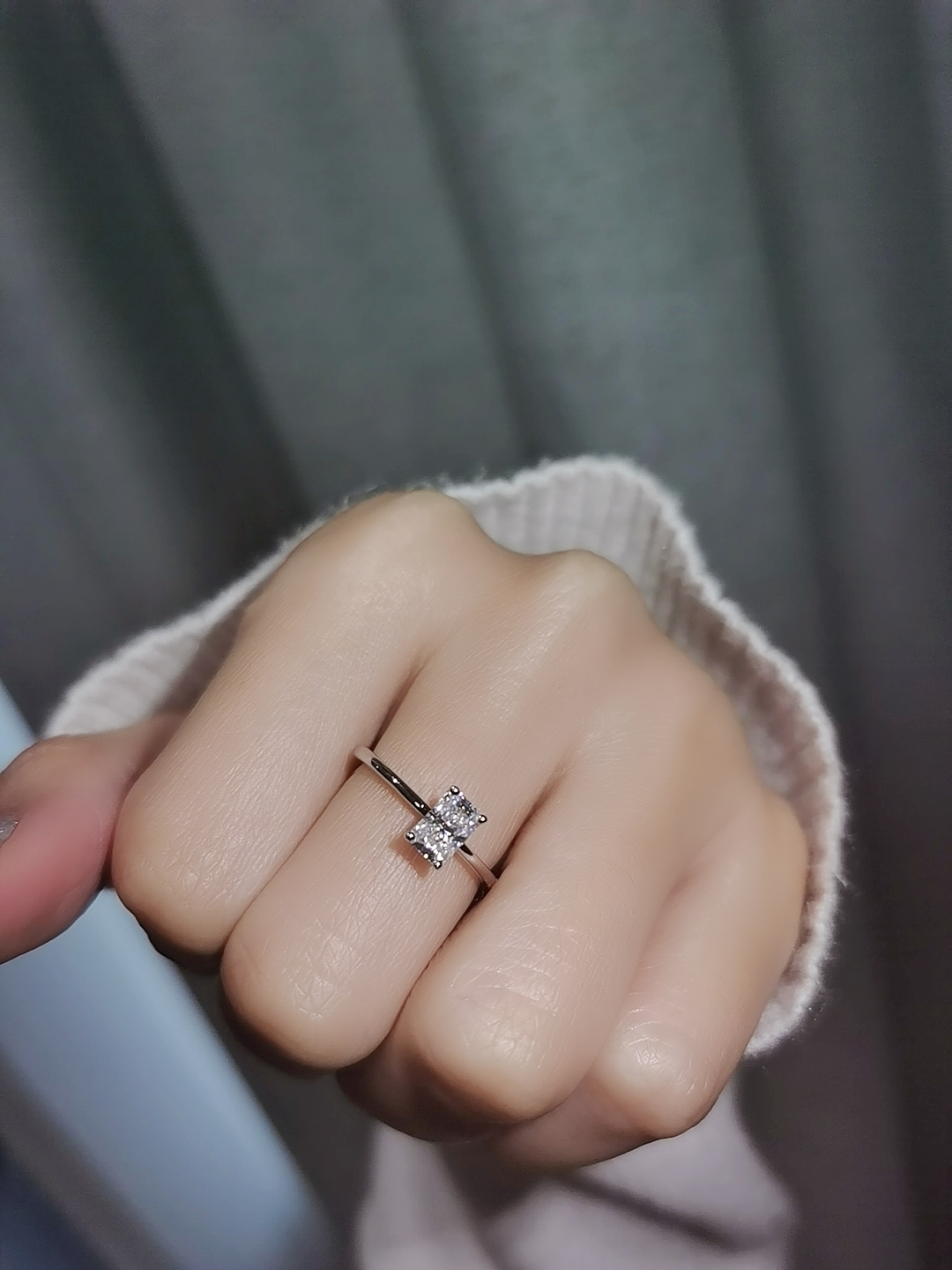 比较推荐的莫桑石店铺,卖莫桑钻的品牌