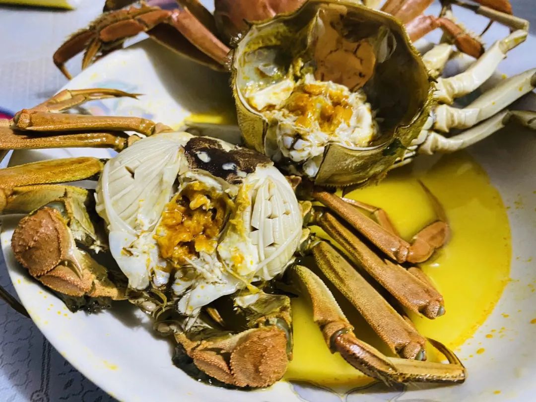 中秋送礼大闸蟹好还是青蟹好,中秋送礼大闸蟹是最受欢迎的礼品