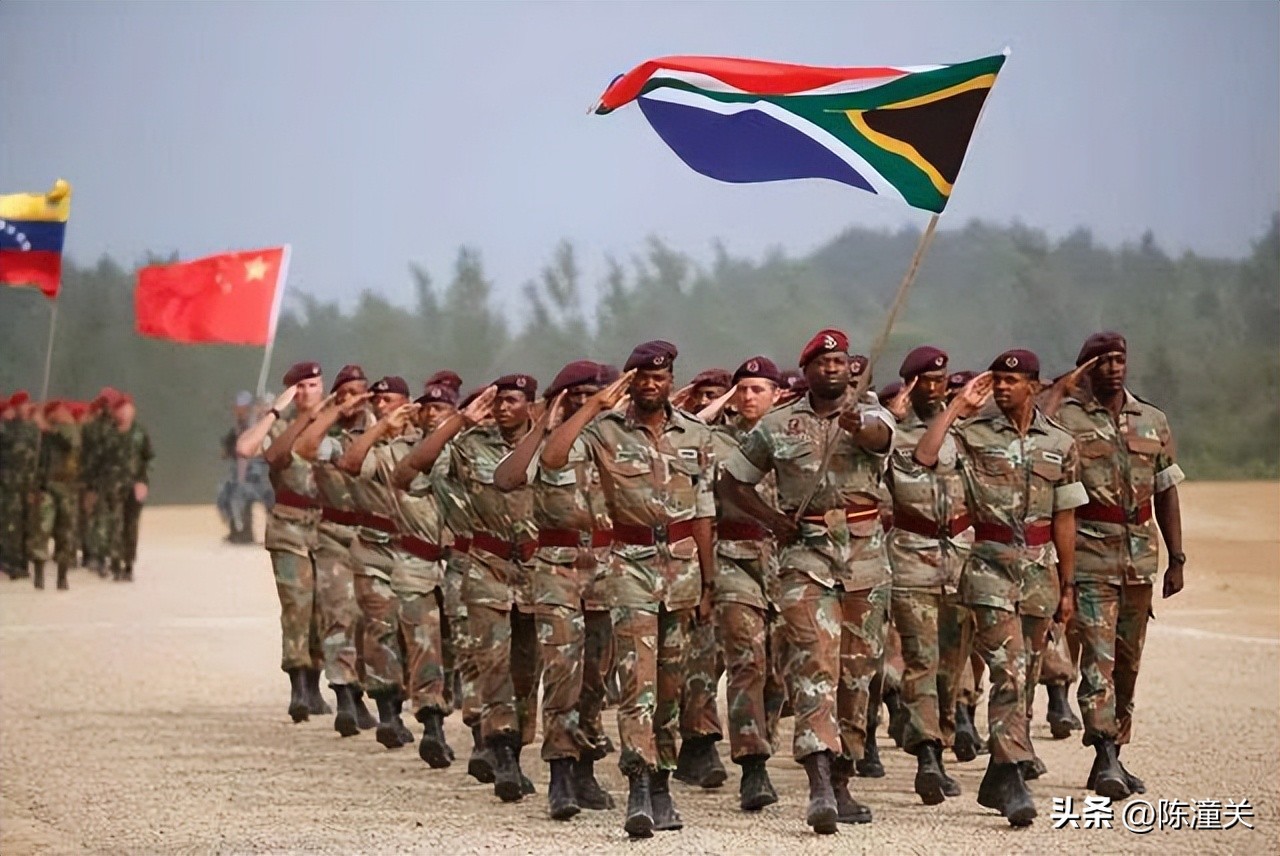 南非，曾经非洲最富裕国家，人口、面积、GDP、军力如何？