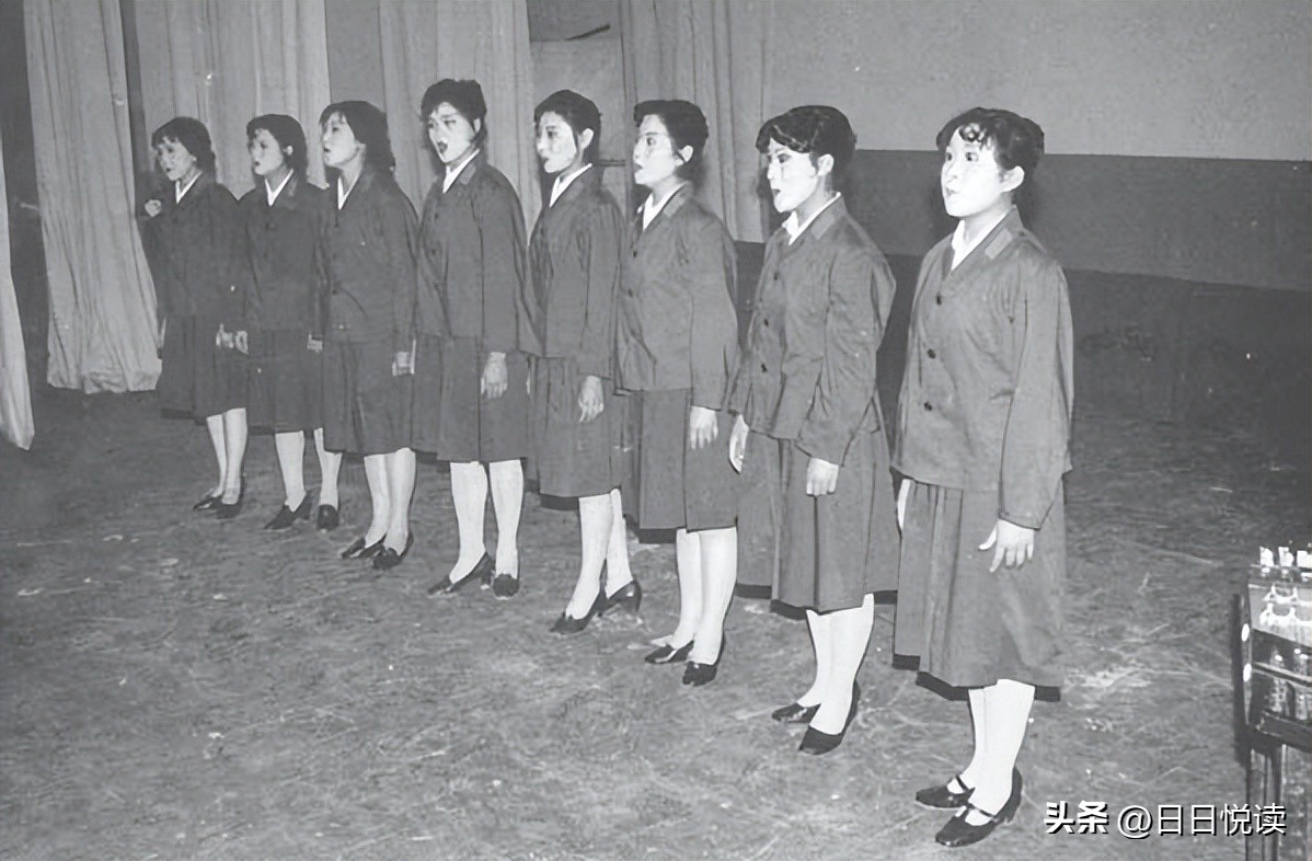 文工团大整编——解放军文艺兵简史