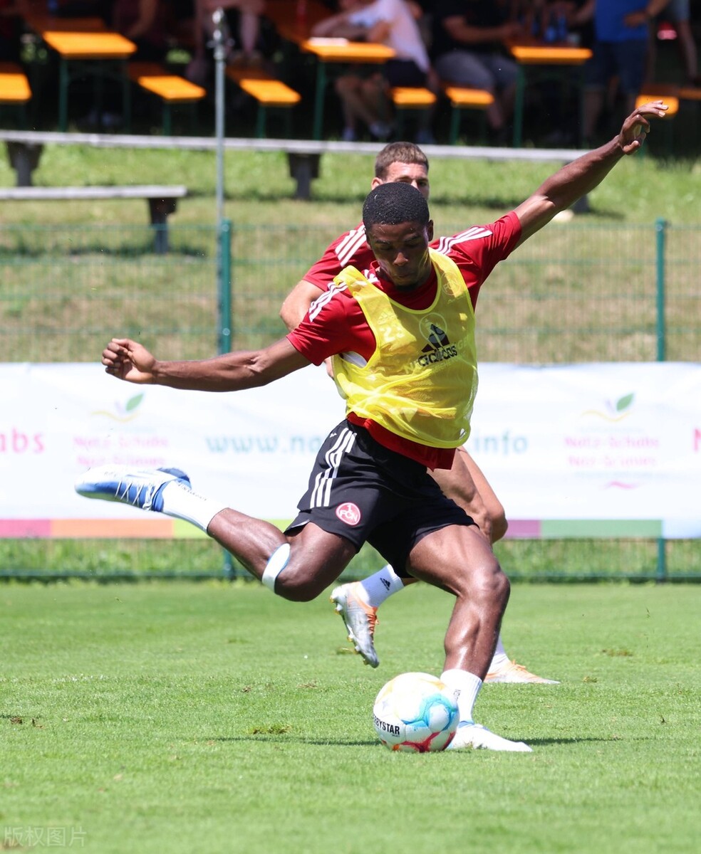 7月30日足球,7月3号足球