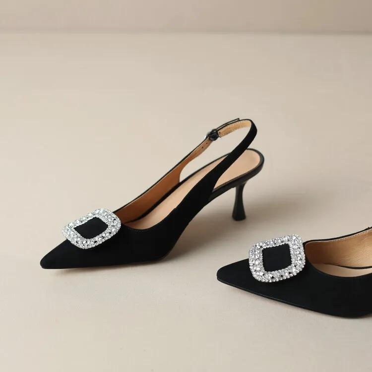 一款女人味十足的夏季高跟鞋,夏季女人味细跟高跟鞋