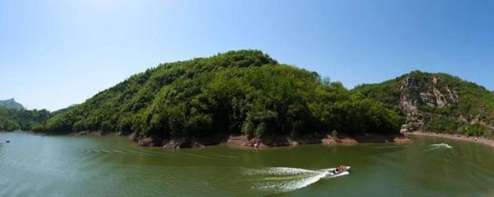 最好的风景是山里走走,最好的旅游风景在路上