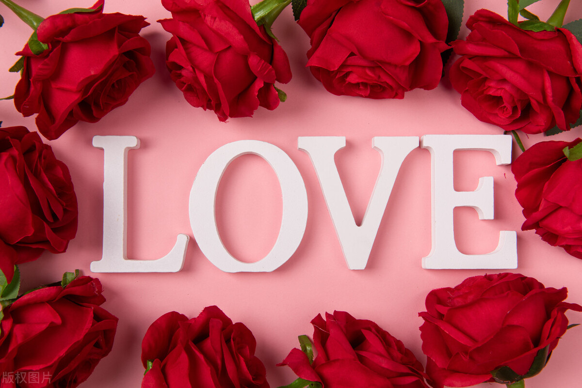 情人节礼物香水口红套盒,情人节礼物香水口红巧克力