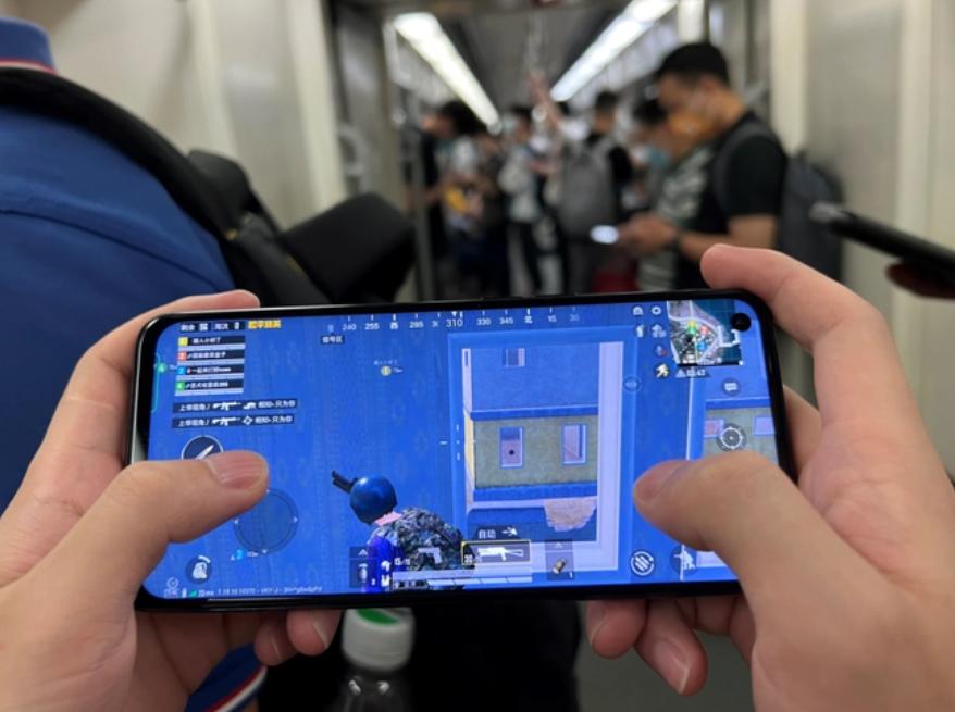 破特大非法经营网络游戏案,警方破获特大非法经营网络游戏案