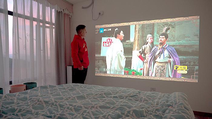 泰捷weboxt1投影200寸效果,泰捷weboxt1s投影仪