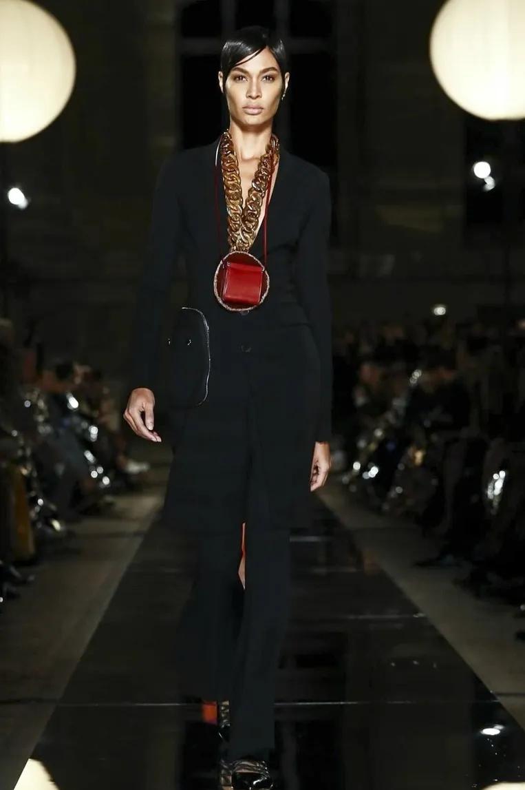 chanel涓彜鐜崇憗鎵嬮摼,chanel鐜崇憗