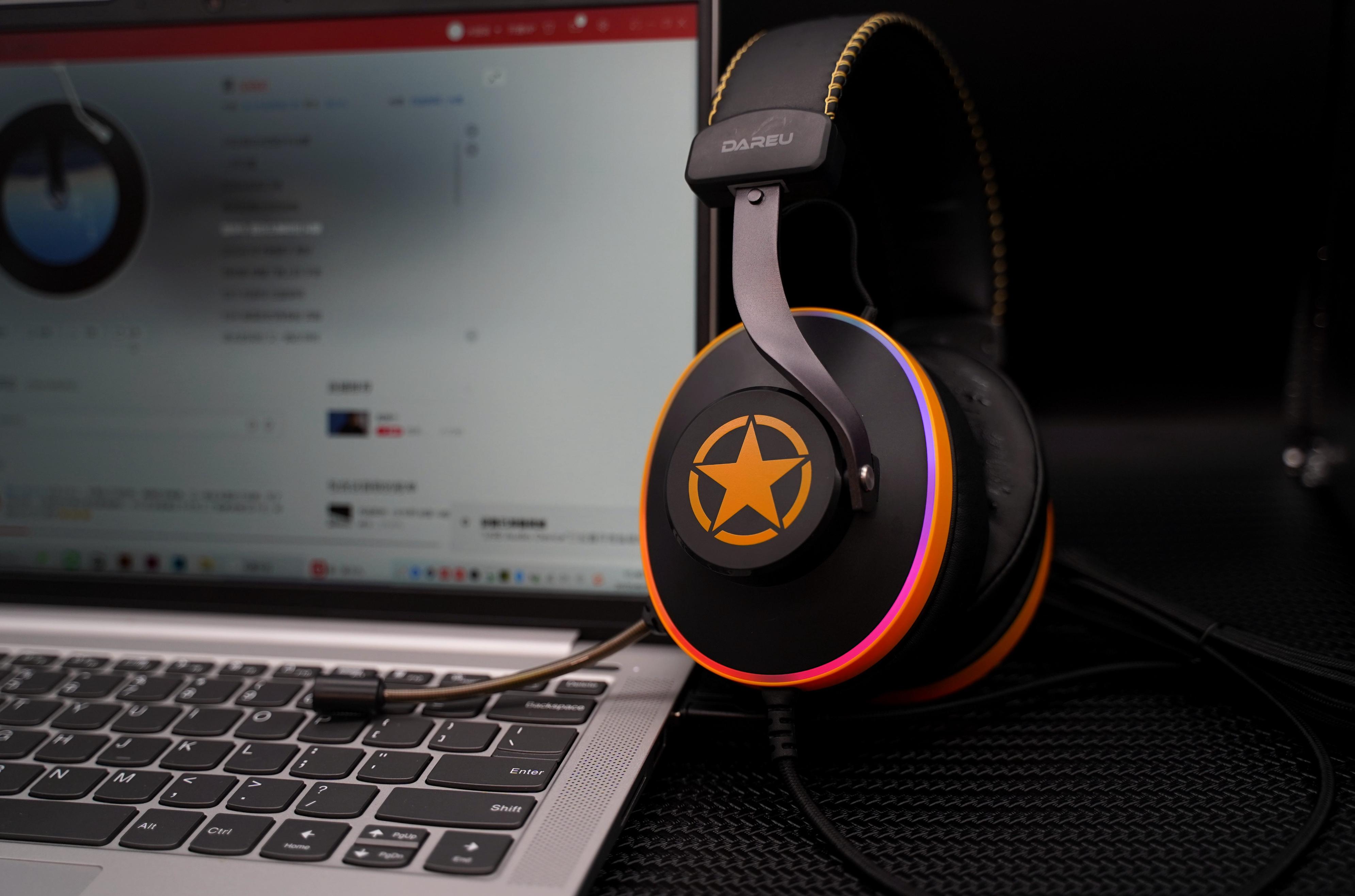 教你如何选择适合自己的耳机,桌面耳机