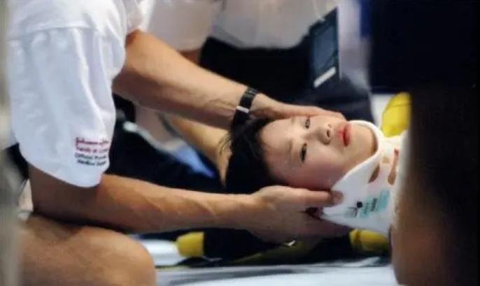 “跳马女王”桑兰因伤瘫痪，受巨额赔偿后，却曝出欺骗世人17年？