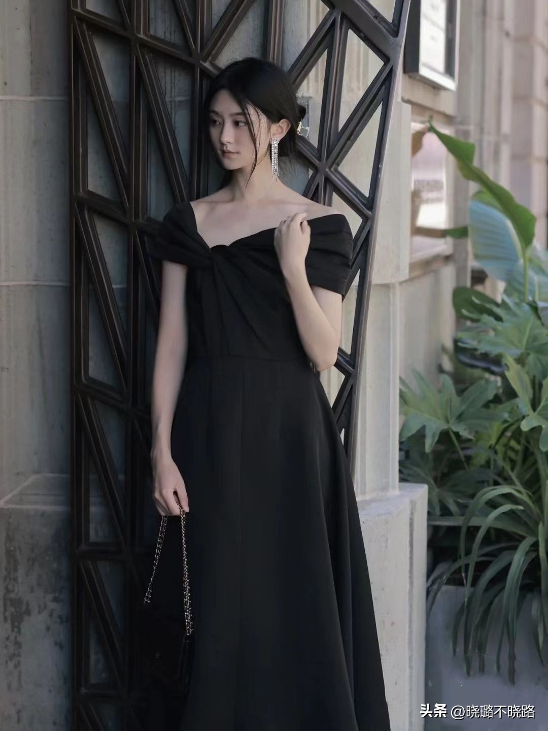 今年火了一种发型叫“龙须刘海”，洋气吸睛，热巴、关晓彤都上头