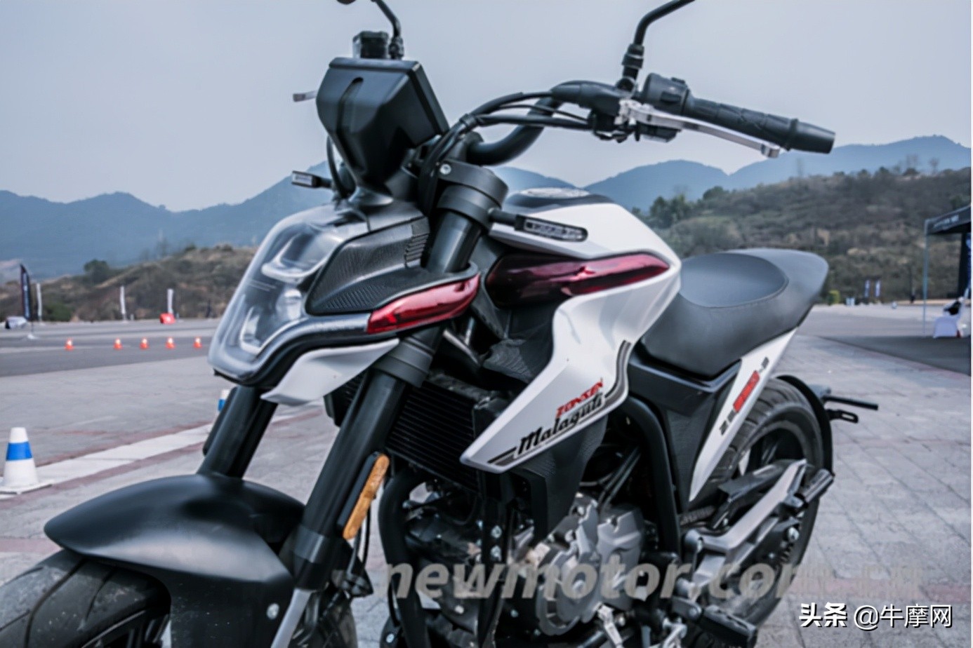 宗申1000型四缸三轮车试驾视频,宗申试驾