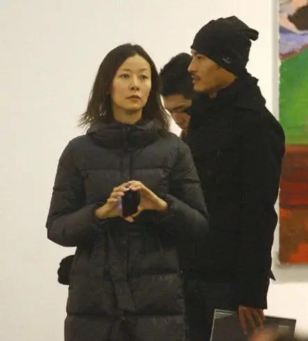 王菲前夫李亚鹏的现状,王菲前夫李亚鹏现状如何