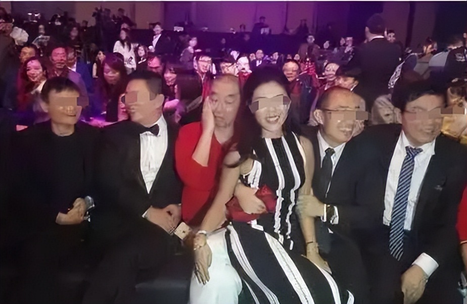 脑白金的创业史,脑白金创始人的传奇一生