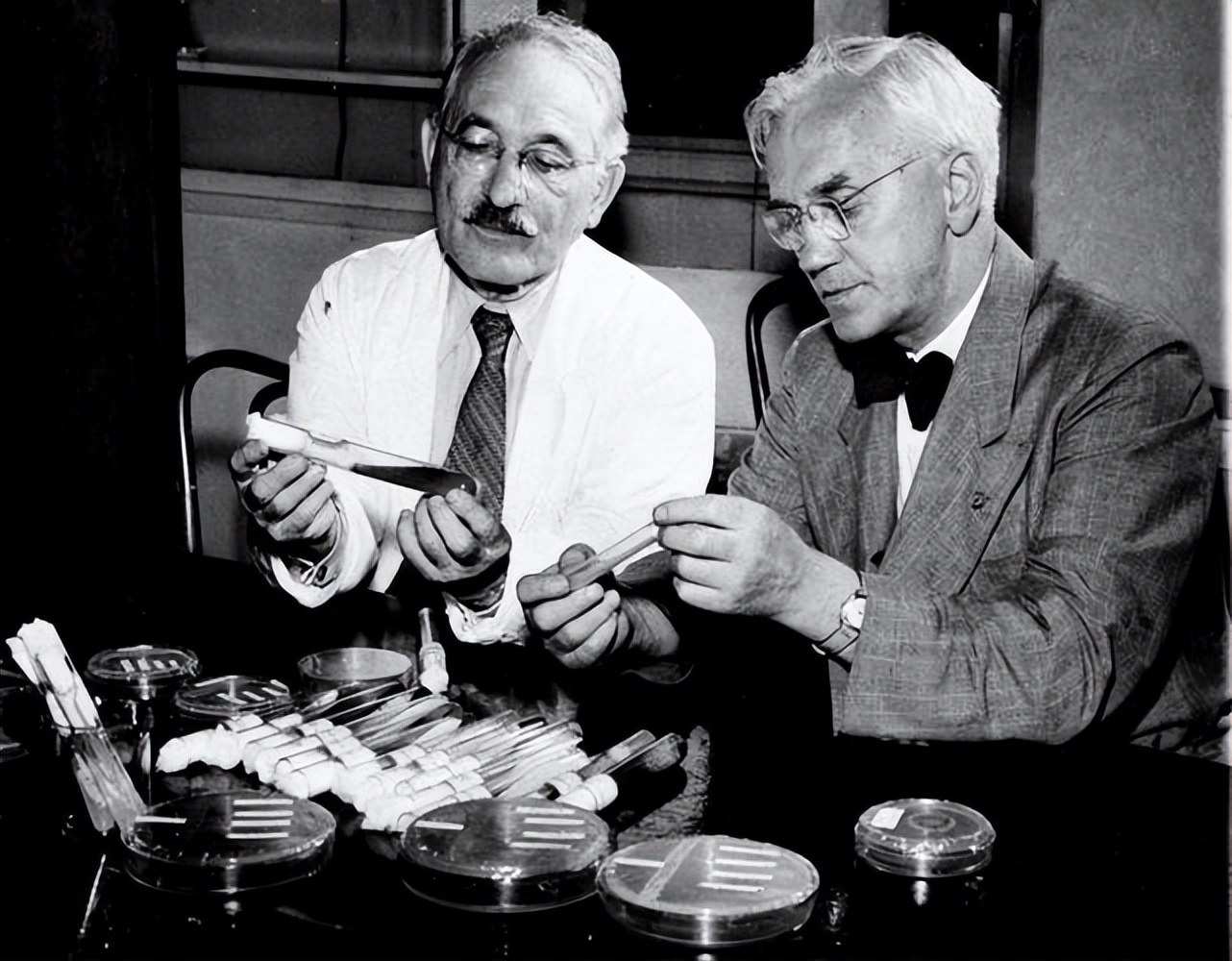 神医在世，亚历山大·弗莱明创造出神奇药，拯救了上万人的性命