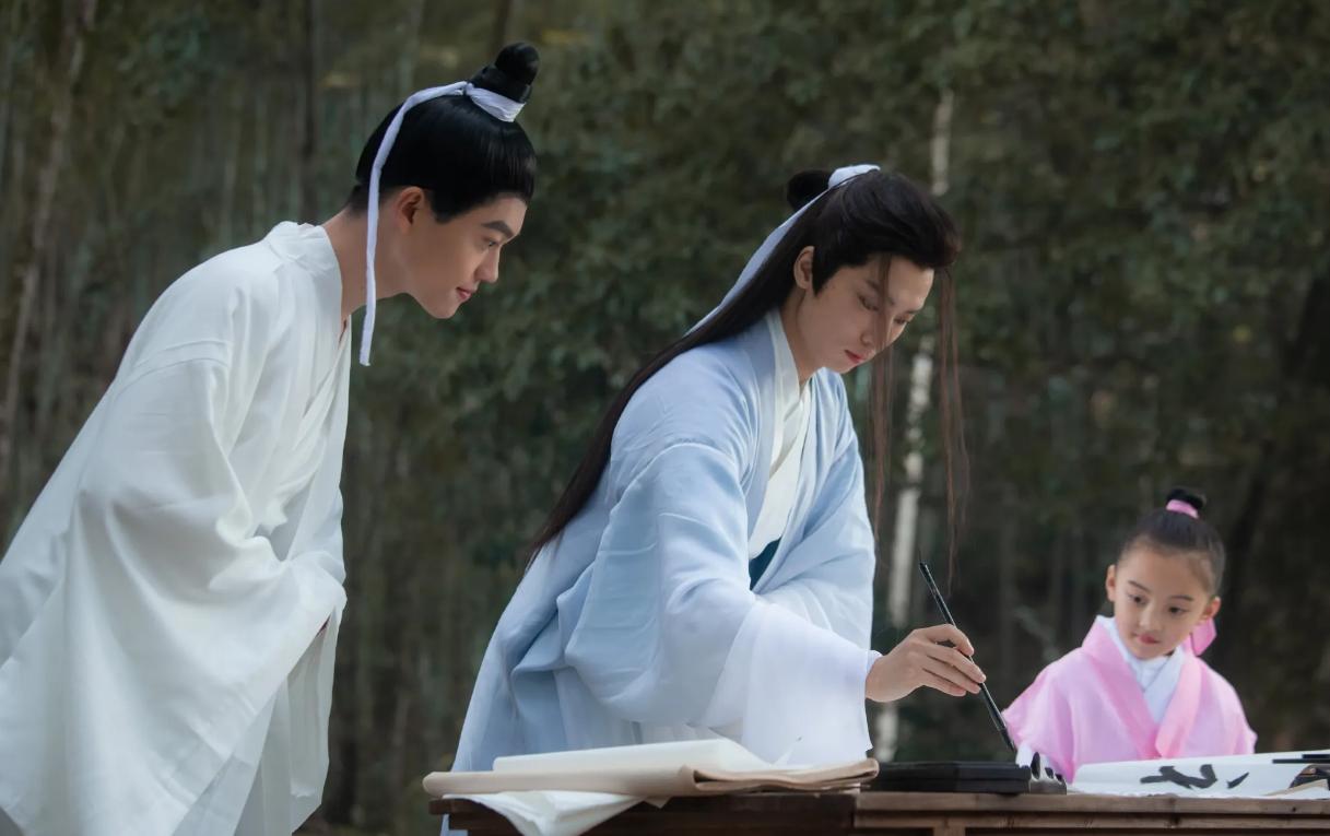 谢天谢地讽刺对联,名人说谢天谢地谢广坤