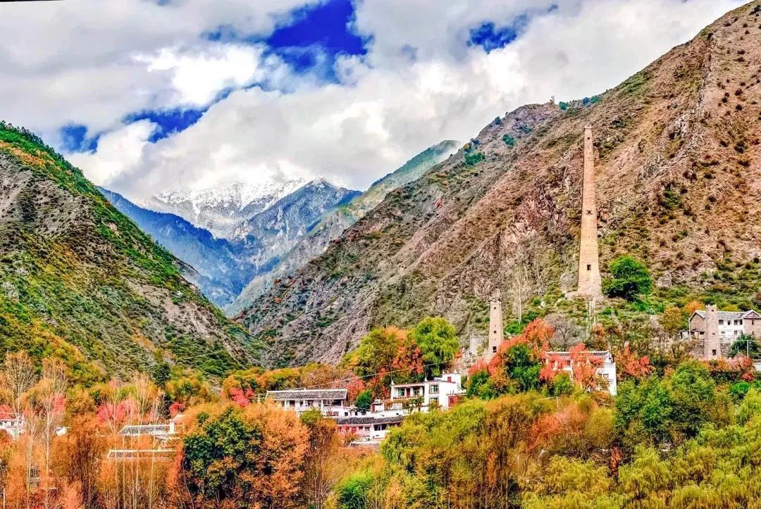 阿坝州十三个县哪个县最大,阿坝州十三个县城全景