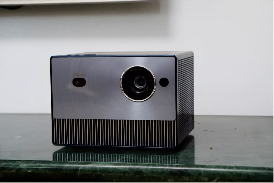 在家看大投影,在家用投影仪看球赛