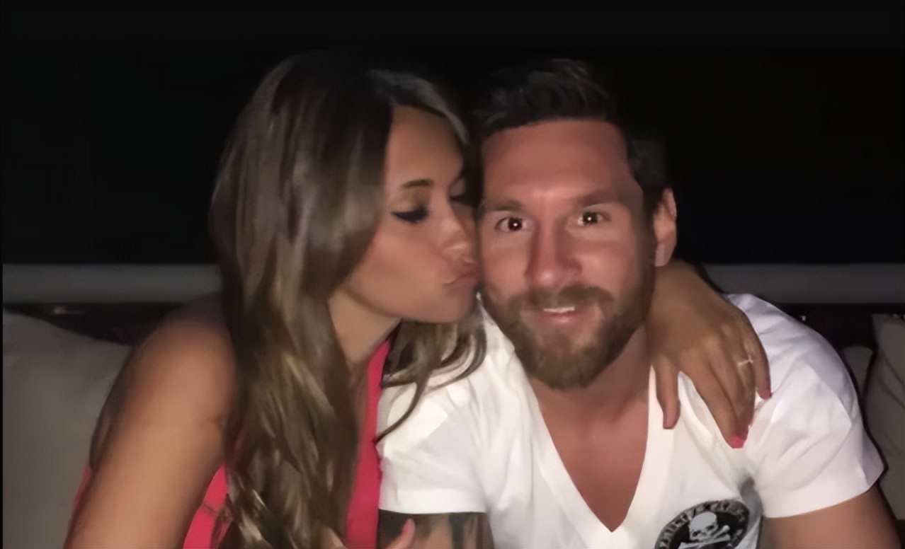 婚前美女环绕，婚后从无绯闻，梅西夫人告诉你幸福爱情的两大要素