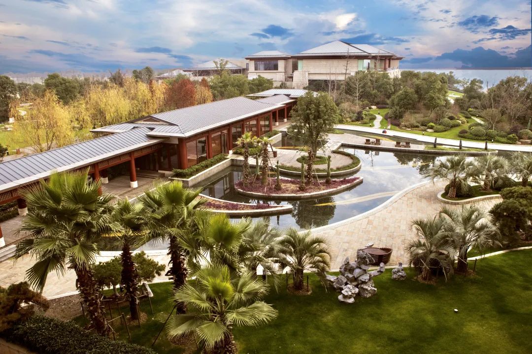 苏州好还是三亚好,苏州氛围