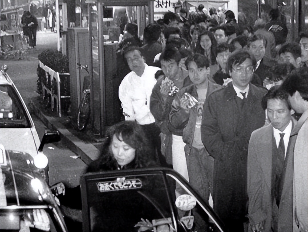 中国“入世”20年成果多大?拉夫罗夫:中国正在堂堂正正战胜美国