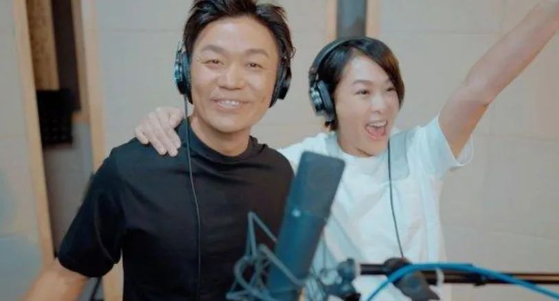 刘若英王宝强见面激动场面,2019年刘若英与王宝强新视频