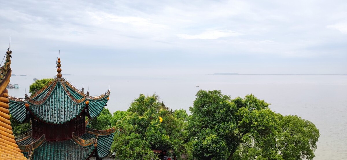 从宜宾到上海，跟着古诗词领略长江沿岸大好河山