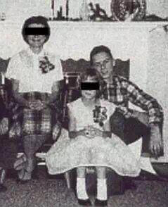 最严重的恋尸癖是欧洲的连环杀手。他杀人的目的是和死人*爱做**。