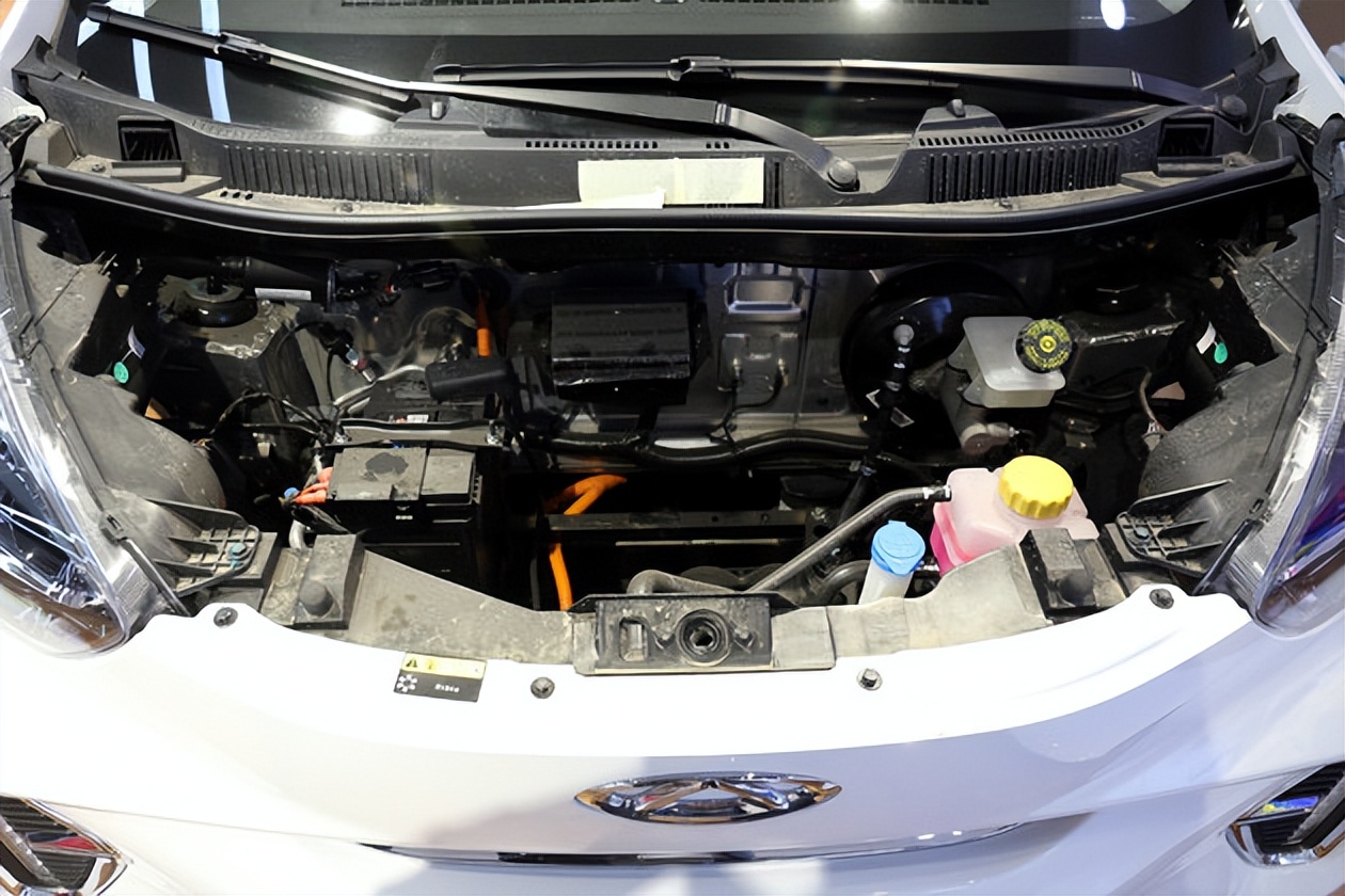 奇瑞小蚂蚁301真爱版plus,奇瑞小蚂蚁301公里半糖版评测