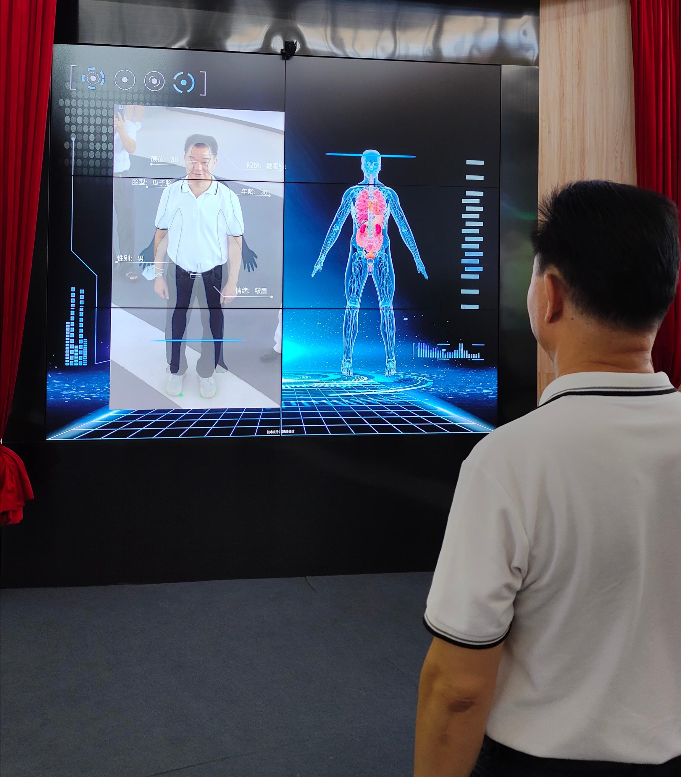 何质彬院士什么级别,何质彬院士进校园