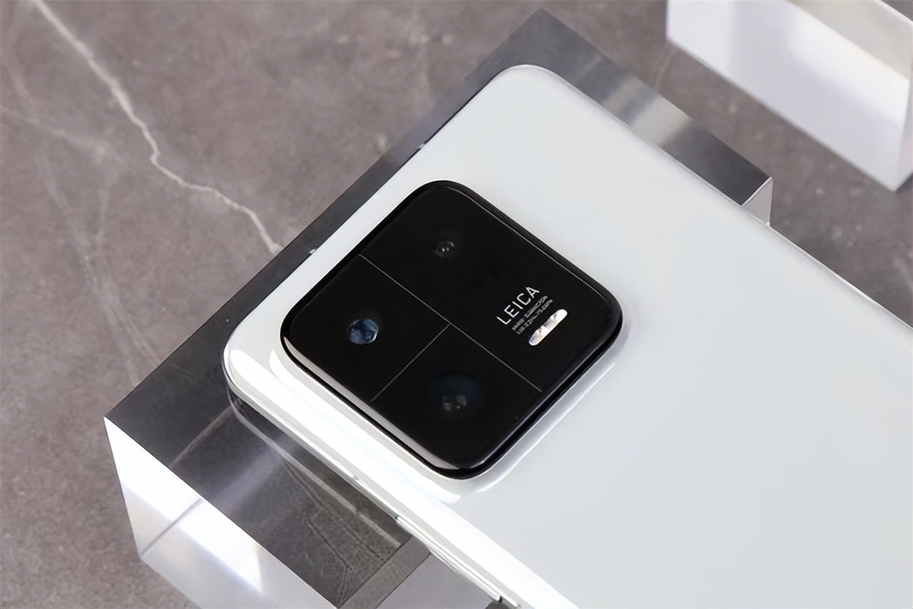 骁龙8gen1机型续航发热对比,第二代骁龙8是8gen2吗