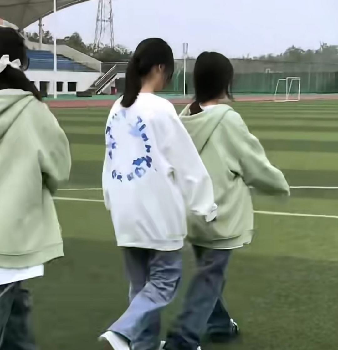 大码学生服装搭配,大码学生穿衣搭配