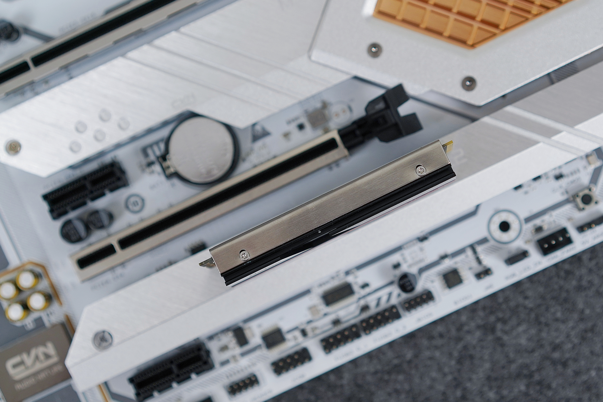 白色海景房实际效果,经典白色海景房