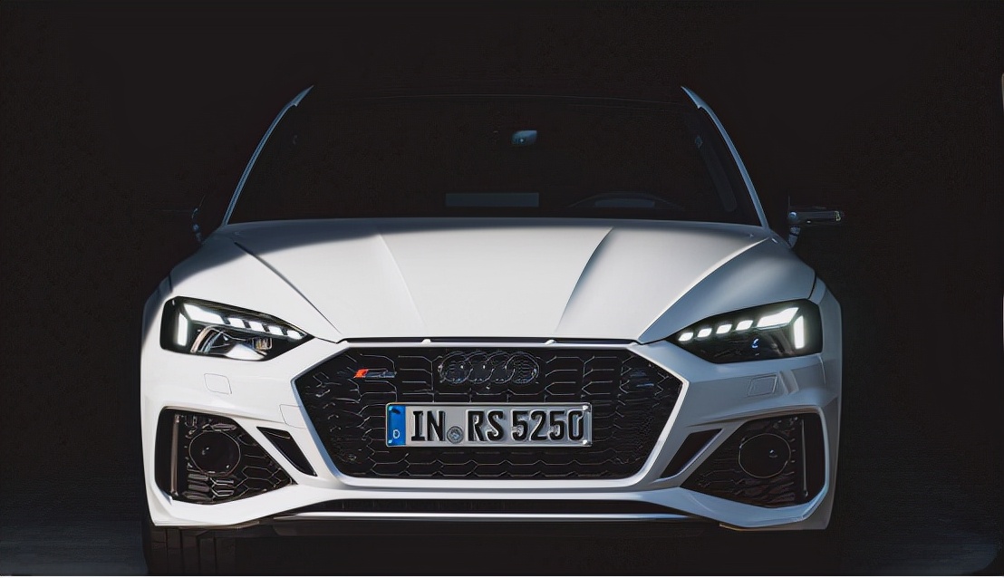 奥迪rs5sportback测评,奥迪rs5sportback什么颜色最好看