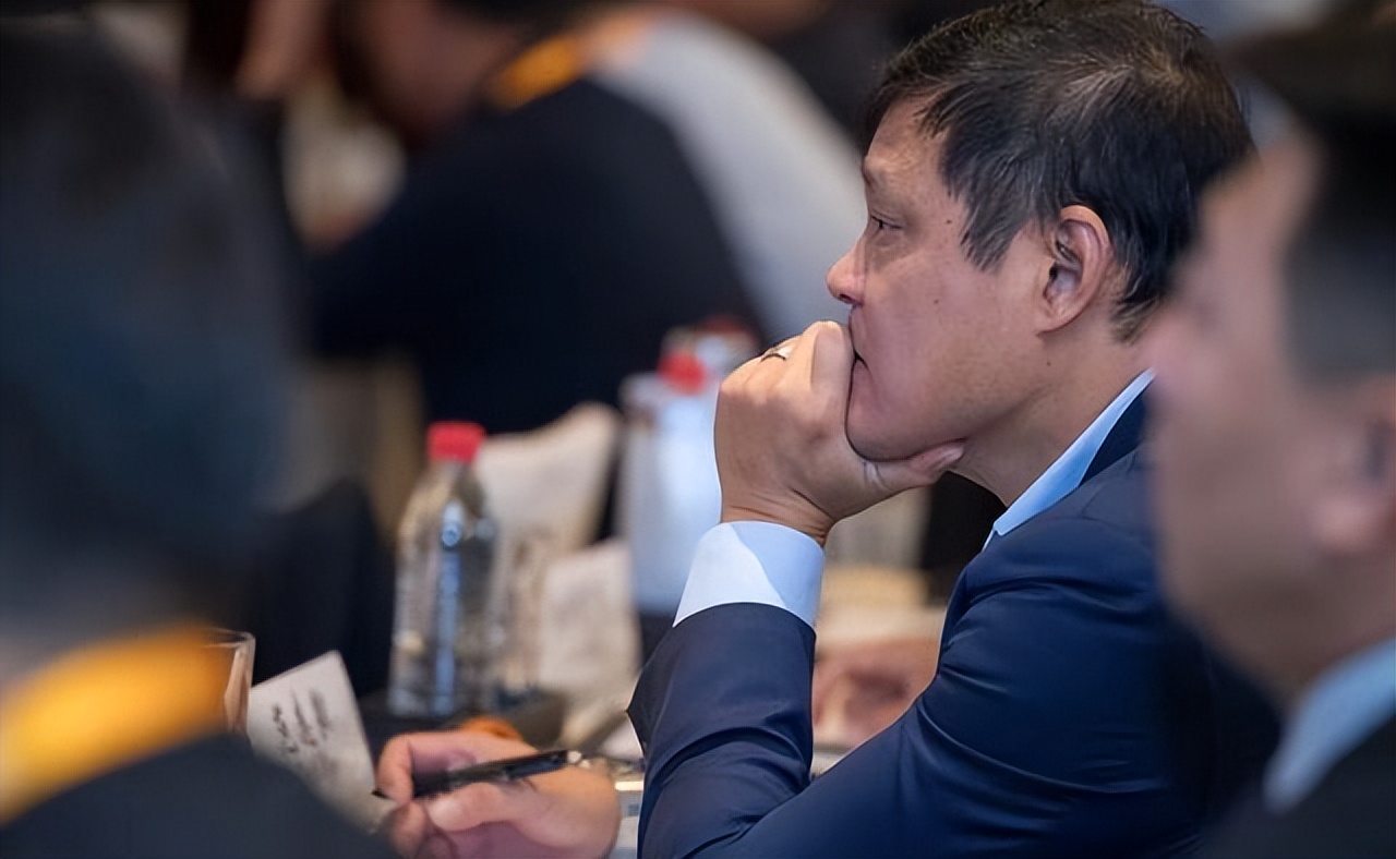 足球范志毅结婚,范志毅老婆是空姐吗