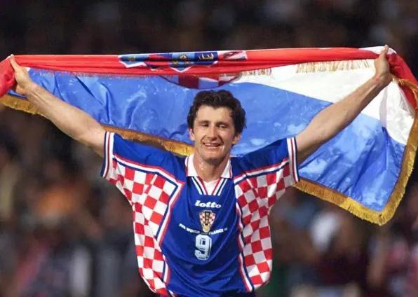 1998世界杯决赛巴西vs法国,李玟1998法国世界杯演唱视频