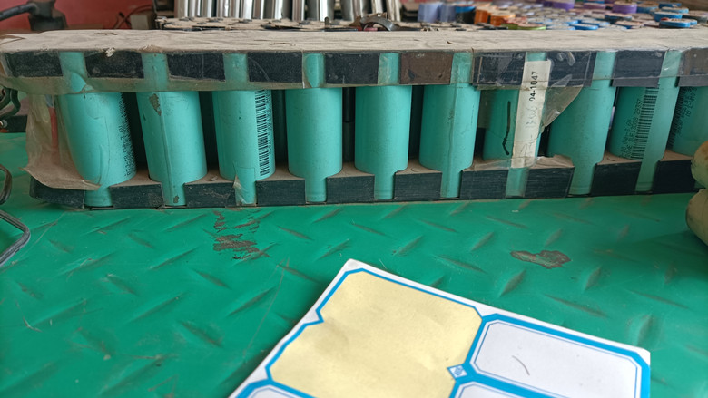 电池外壳保护胶能修复吗,新能源电池保护壳可以修复吗