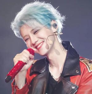 鹿晗为什么很红平常却看不到,鹿晗为什么突然火起来了