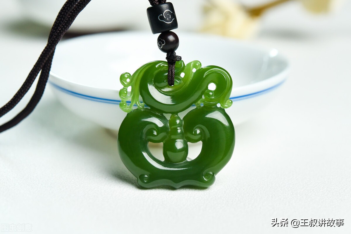 民间故事小孩和狗,民间小故事深夜狗叫