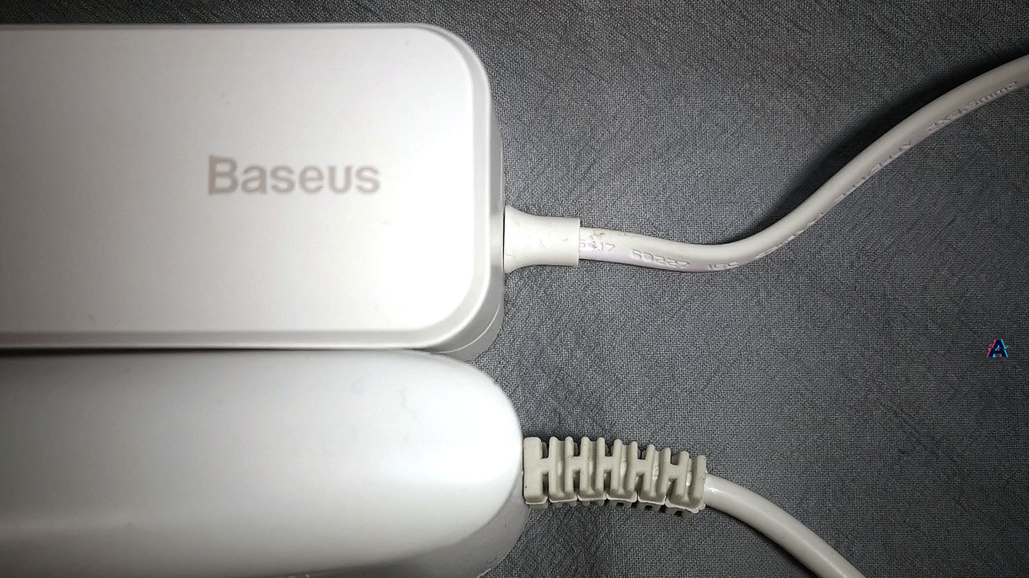 热水袋老款,防干烧的热水袋才是安全靠谱的