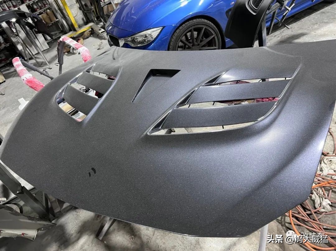 赛车模拟器卡丁车,赛车模拟器和卡丁车