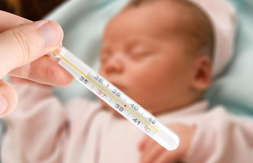 8岁娃娃发烧还抽风怎么回事,2岁宝宝发烧抽风后遗症