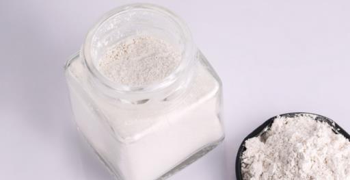 小狗口臭解决办法,一个月小狗口臭怎么回事