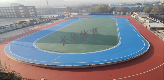 全面解析聚合物陶砂在轮滑场地施工中的重要作用