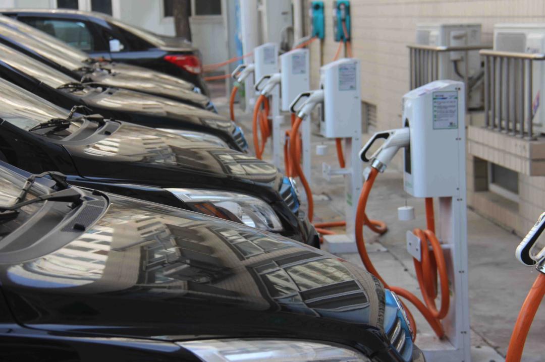 建充电桩真的能赚钱吗,建一个充电桩能否赚钱
