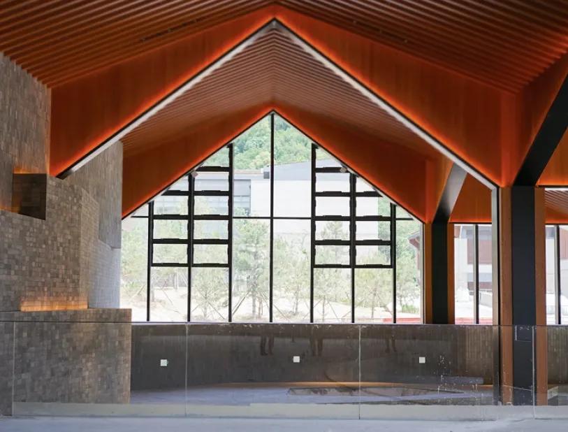 北京冬奥会会标的设计意图,北京冬奥会的场馆设计思路