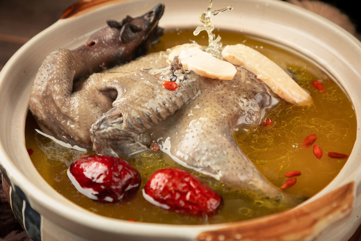 3道调养家常菜怎么吃远离失眠,失眠吃什么食谱效果最好