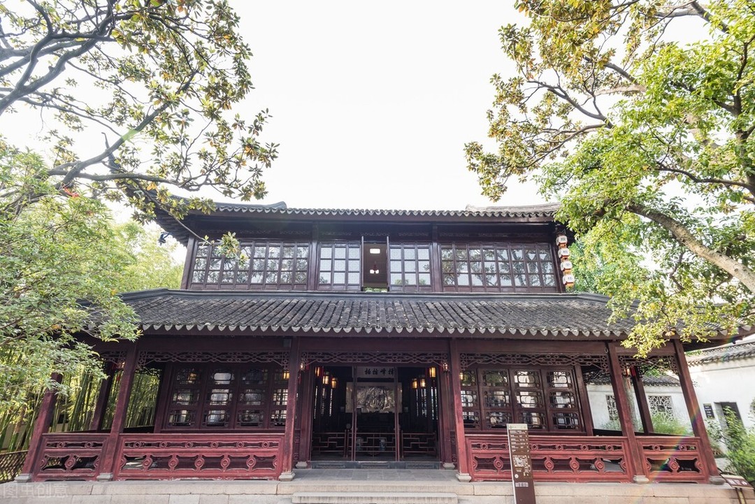 狮子林最有名的叠石假山,狮子林为什么叫假山王国